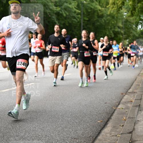 06.09.2026 - CURREX Alsterlauf Dr. Thomas Lammeyer http://msf.ph/oto/10114056 06.09.2026 09:06:41 Laufen 11, 8249, 6450, 823 meine-sportfotos.de