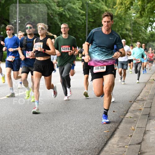 06.09.2026 - CURREX Alsterlauf Dr. Thomas Lammeyer http://msf.ph/oto/10114090 06.09.2026 09:06:46 Laufen 5370, 424, 2112, 5, 8216, 5315, 4838 meine-sportfotos.de