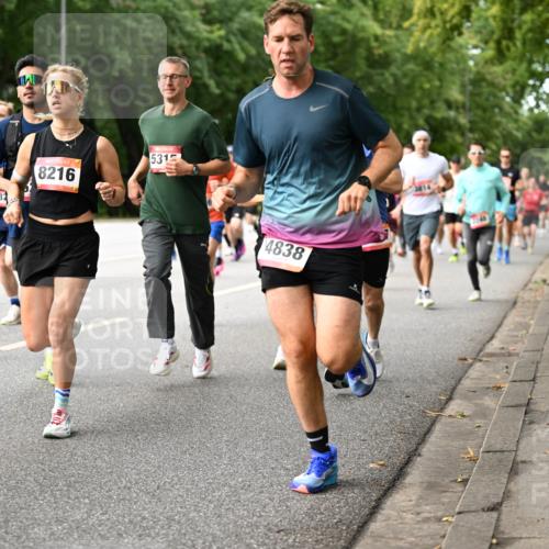 06.09.2026 - CURREX Alsterlauf Dr. Thomas Lammeyer http://msf.ph/oto/10114092 06.09.2026 09:06:47 Laufen 370, 8216, 632, 2112, 531, 4838 meine-sportfotos.de
