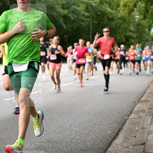 06.09.2026 - CURREX Alsterlauf Dr. Thomas Lammeyer http://msf.ph/oto/10114239 06.09.2026 09:07:10 Laufen  meine-sportfotos.de