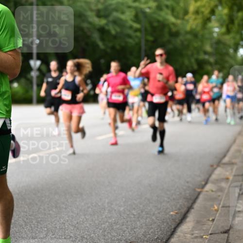 06.09.2026 - CURREX Alsterlauf Dr. Thomas Lammeyer http://msf.ph/oto/10114241 06.09.2026 09:07:10 Laufen  meine-sportfotos.de