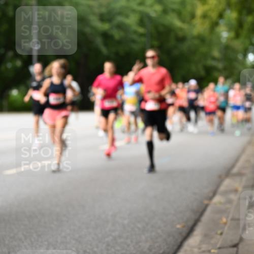 06.09.2026 - CURREX Alsterlauf Dr. Thomas Lammeyer http://msf.ph/oto/10114243 06.09.2026 09:07:10 Laufen 0 meine-sportfotos.de