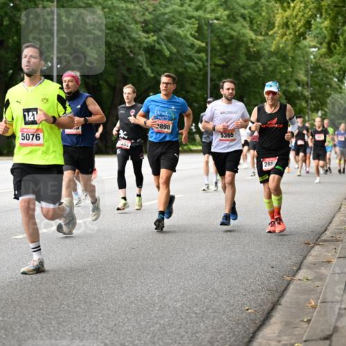 06.09.2026 - CURREX Alsterlauf Dr. Thomas Lammeyer http://msf.ph/oto/10114304 06.09.2026 09:07:20 Laufen 1, 1, 5076, 013, 555, 3898, 5365, 2683 meine-sportfotos.de