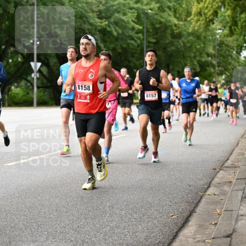 06.09.2026 - CURREX Alsterlauf Dr. Thomas Lammeyer http://msf.ph/oto/10114381 06.09.2026 09:07:31 Laufen 4142, 8158, 8157 meine-sportfotos.de