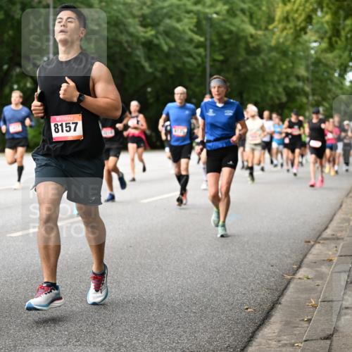06.09.2026 - CURREX Alsterlauf Dr. Thomas Lammeyer http://msf.ph/oto/10114391 06.09.2026 09:07:32 Laufen 8157 meine-sportfotos.de