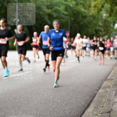 06.09.2026 - CURREX Alsterlauf Dr. Thomas Lammeyer http://msf.ph/oto/10114396 06.09.2026 09:07:33 Laufen  meine-sportfotos.de