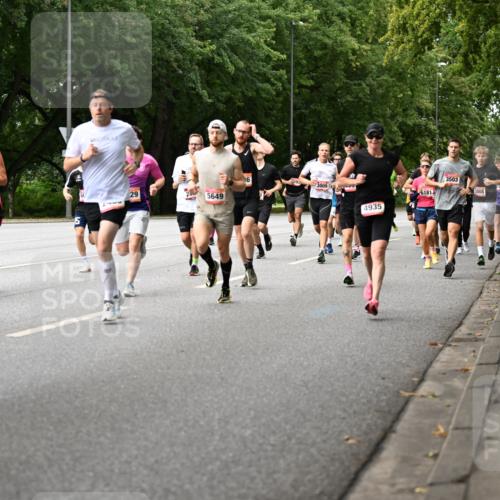 06.09.2026 - CURREX Alsterlauf Dr. Thomas Lammeyer http://msf.ph/oto/10114406 06.09.2026 09:07:35 Laufen 3700, 29, 5649, 36, 3009, 4935, 3503, 3008, 6181 meine-sportfotos.de