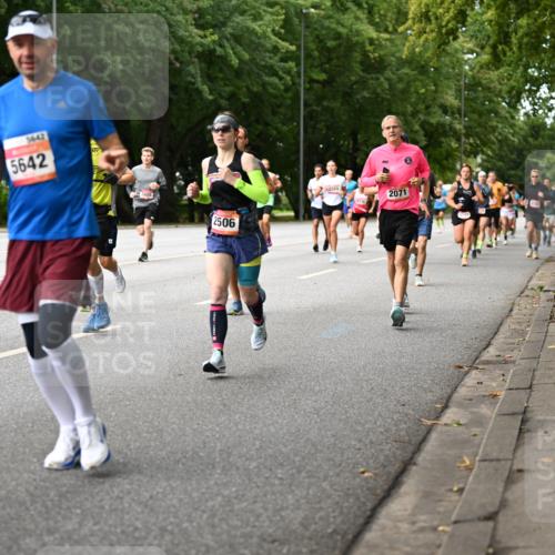 06.09.2026 - CURREX Alsterlauf Dr. Thomas Lammeyer http://msf.ph/oto/10114467 06.09.2026 09:07:46 Laufen 1642, 5642, 2506, 2569, 2071 meine-sportfotos.de