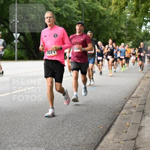 06.09.2026 - CURREX Alsterlauf Dr. Thomas Lammeyer http://msf.ph/oto/10114480 06.09.2026 09:07:48 Laufen 5020, 2071, 42, 195, 576 meine-sportfotos.de