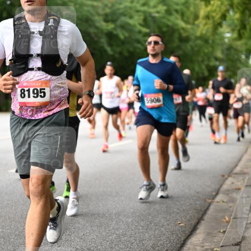 06.09.2026 - CURREX Alsterlauf Dr. Thomas Lammeyer http://msf.ph/oto/10114553 06.09.2026 09:07:59 Laufen 3063, 8195, 5906 meine-sportfotos.de