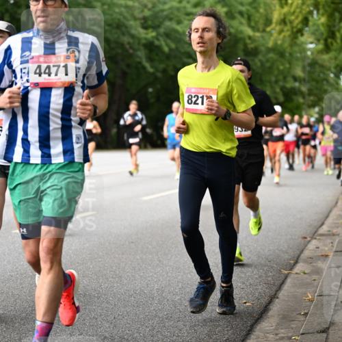 06.09.2026 - CURREX Alsterlauf Dr. Thomas Lammeyer http://msf.ph/oto/10114605 06.09.2026 09:08:07 Laufen 3880, 546, 4471, 821, 95 meine-sportfotos.de