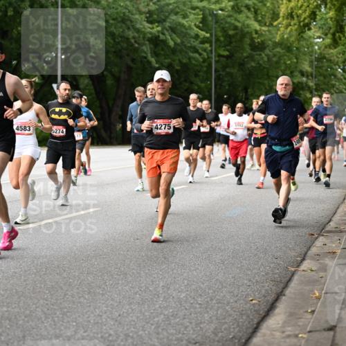 06.09.2026 - CURREX Alsterlauf Dr. Thomas Lammeyer http://msf.ph/oto/10114628 06.09.2026 09:08:11 Laufen 6061, 3602, 4583, 4275, 182, 5274, 617, 2499, 2796 meine-sportfotos.de
