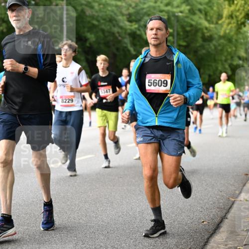 06.09.2026 - CURREX Alsterlauf Dr. Thomas Lammeyer http://msf.ph/oto/10114801 06.09.2026 09:08:38 Laufen 4955, 8229, 5347, 5609 meine-sportfotos.de