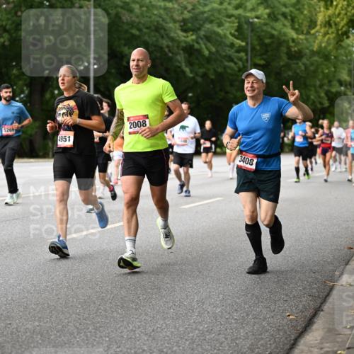 06.09.2026 - CURREX Alsterlauf Dr. Thomas Lammeyer http://msf.ph/oto/10114817 06.09.2026 09:08:42 Laufen 4463, 5269, 4951, 2008, 3408 meine-sportfotos.de