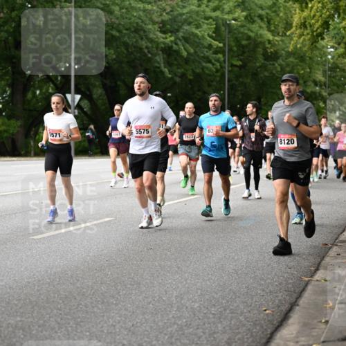 06.09.2026 - CURREX Alsterlauf Dr. Thomas Lammeyer http://msf.ph/oto/10114874 06.09.2026 09:08:50 Laufen 5575, 63, 5571, 4567, 2823, 8120, 4240 meine-sportfotos.de