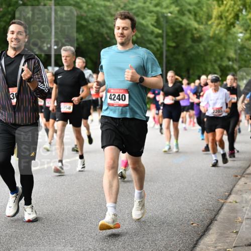 06.09.2026 - CURREX Alsterlauf Dr. Thomas Lammeyer http://msf.ph/oto/10114902 06.09.2026 09:08:55 Laufen 8, 2479, 30, 5058, 4240, 2203 meine-sportfotos.de