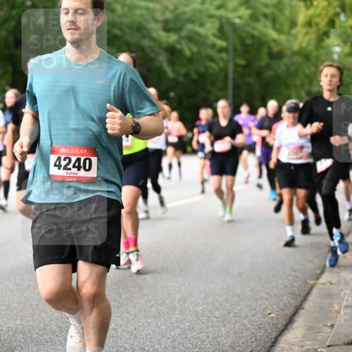 06.09.2026 - CURREX Alsterlauf Dr. Thomas Lammeyer http://msf.ph/oto/10114906 06.09.2026 09:08:55 Laufen 4240 meine-sportfotos.de