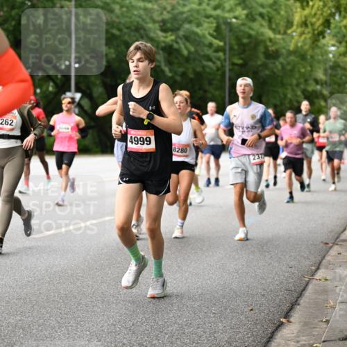 06.09.2026 - CURREX Alsterlauf Dr. Thomas Lammeyer http://msf.ph/oto/10114968 06.09.2026 09:09:06 Laufen 33, 1262, 3262, 4999, 8280, 237 meine-sportfotos.de