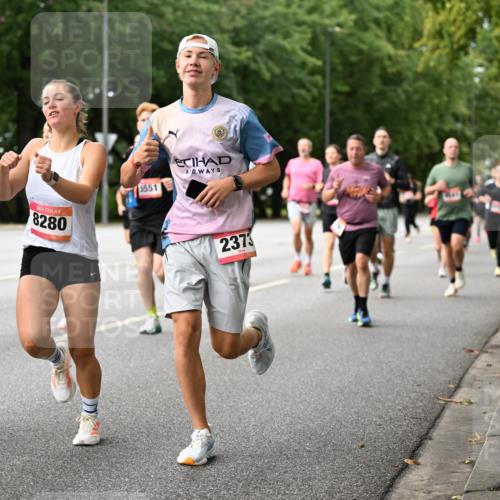 06.09.2026 - CURREX Alsterlauf Dr. Thomas Lammeyer http://msf.ph/oto/10114978 06.09.2026 09:09:07 Laufen 2372, 8280, 551, 2373 meine-sportfotos.de