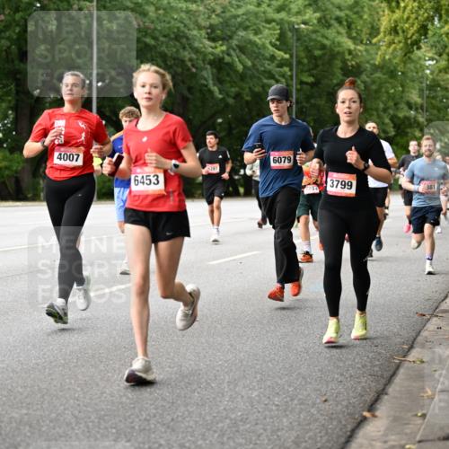 06.09.2026 - CURREX Alsterlauf Dr. Thomas Lammeyer http://msf.ph/oto/10114998 06.09.2026 09:09:12 Laufen 4007, 287, 6453, 6079, 3799, 381 meine-sportfotos.de