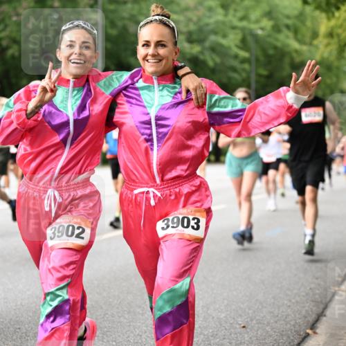 06.09.2026 - CURREX Alsterlauf Dr. Thomas Lammeyer http://msf.ph/oto/10115086 06.09.2026 09:09:41 Laufen 9, 3902, 3903 meine-sportfotos.de