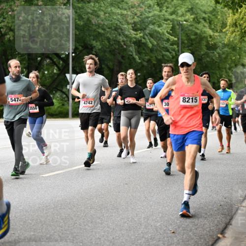 06.09.2026 - CURREX Alsterlauf Dr. Thomas Lammeyer http://msf.ph/oto/10115112 06.09.2026 09:09:46 Laufen 1393, 5474, 3556, 4742, 8215, 337, 5621, 30, 153, 5552 meine-sportfotos.de