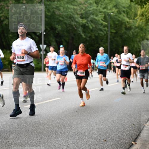 06.09.2026 - CURREX Alsterlauf Dr. Thomas Lammeyer http://msf.ph/oto/10115157 06.09.2026 09:09:53 Laufen 3225, 5660, 5983 meine-sportfotos.de