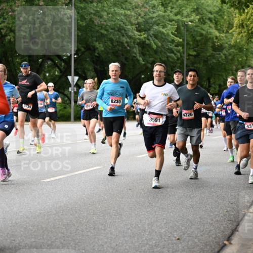 06.09.2026 - CURREX Alsterlauf Dr. Thomas Lammeyer http://msf.ph/oto/10115169 06.09.2026 09:09:55 Laufen 5983, 2239, 016, 4021, 8230, 4326, 3591, 4316, 3559 meine-sportfotos.de
