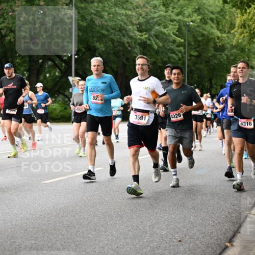 06.09.2026 - CURREX Alsterlauf Dr. Thomas Lammeyer http://msf.ph/oto/10115171 06.09.2026 09:09:55 Laufen 4082, 4021, 2239, 823, 3591, 4326, 4316, 5656, 3559 meine-sportfotos.de