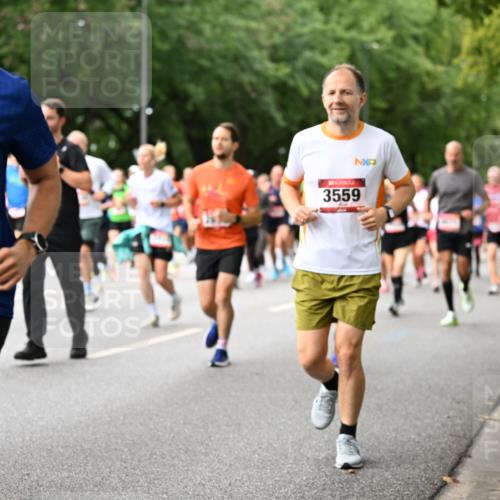 06.09.2026 - CURREX Alsterlauf Dr. Thomas Lammeyer http://msf.ph/oto/10115204 06.09.2026 09:10:00 Laufen 5656, 3559 meine-sportfotos.de