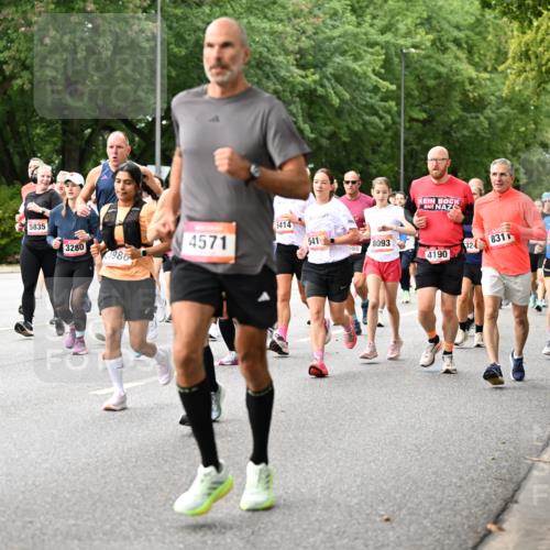 06.09.2026 - CURREX Alsterlauf Dr. Thomas Lammeyer http://msf.ph/oto/10115222 06.09.2026 09:10:03 Laufen 8131, 953, 5835, 5414, 3280, 4571, 541, 8093, 666, 986, 4190, 328311, 3292 meine-sportfotos.de