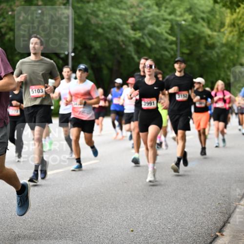 06.09.2026 - CURREX Alsterlauf Dr. Thomas Lammeyer http://msf.ph/oto/10115298 06.09.2026 09:10:14 Laufen 63, 529, 13772, 5103, 3991, 3152 meine-sportfotos.de