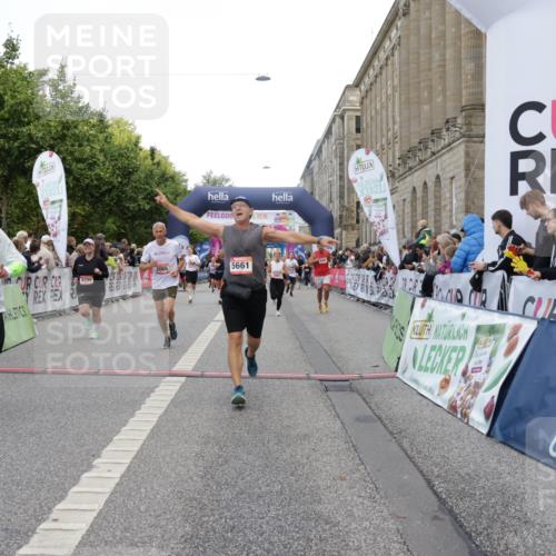 06.09.2026 - CURREX Alsterlauf Yannick Fuchs http://msf.ph/oto/10115564 06.09.2026 09:58:54 Ziel 2017, 2065, 2244, 2711, 3078, 3313, 3323, 3691, 4048, 4080, 4081, 4299, 4605, 4779, 5100, 5557, 5661, 6111, 6311 meine-sportfotos.de