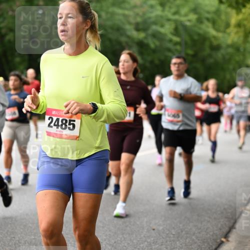 06.09.2026 - CURREX Alsterlauf Dr. Thomas Lammeyer http://msf.ph/oto/10115592 06.09.2026 09:10:56 Laufen 4354, 2485 meine-sportfotos.de