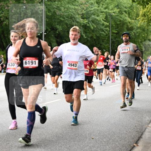 06.09.2026 - CURREX Alsterlauf Dr. Thomas Lammeyer http://msf.ph/oto/10115612 06.09.2026 09:10:59 Laufen 6, 563, 6191, 5630, 4943, 229, 3205, 14111, 4050, 3231, 3852, 3636 meine-sportfotos.de