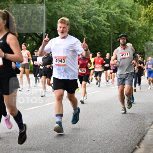 06.09.2026 - CURREX Alsterlauf Dr. Thomas Lammeyer http://msf.ph/oto/10115614 06.09.2026 09:10:59 Laufen 5191, 052, 4943, 2229, 1205, 4111, 4059, 3231, 3852 meine-sportfotos.de