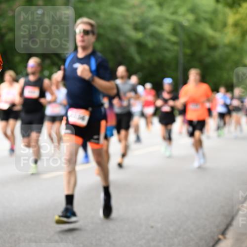 06.09.2026 - CURREX Alsterlauf Dr. Thomas Lammeyer http://msf.ph/oto/10115691 06.09.2026 09:11:11 Laufen  meine-sportfotos.de