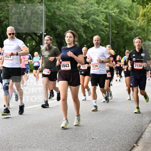 06.09.2026 - CURREX Alsterlauf Dr. Thomas Lammeyer http://msf.ph/oto/10115808 06.09.2026 09:11:31 Laufen 4531, 5943, 5081, 5154, 1239, 506, 2120 meine-sportfotos.de