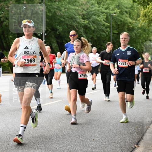 06.09.2026 - CURREX Alsterlauf Dr. Thomas Lammeyer http://msf.ph/oto/10115853 06.09.2026 09:11:40 Laufen 2430, 2968, 2476, 2600, 79, 2931, 5653 meine-sportfotos.de