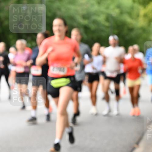 06.09.2026 - CURREX Alsterlauf Dr. Thomas Lammeyer http://msf.ph/oto/10115907 06.09.2026 09:11:49 Laufen  meine-sportfotos.de