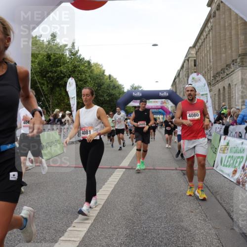 06.09.2026 - CURREX Alsterlauf Yannick Fuchs http://msf.ph/oto/10115932 06.09.2026 09:58:58 Ziel 2060, 2065, 2649, 2711, 2981, 3049, 3203, 3313, 3323, 3517, 3552, 3765, 4048, 4080, 4081, 4299, 4605, 4779, 5099, 5100, 5661, 6064, 6065, 6311, 8051, 8206, 8265, 8320 meine-sportfotos.de