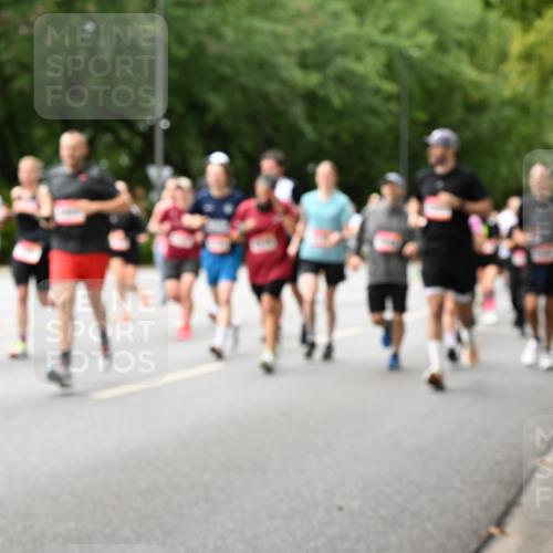 06.09.2026 - CURREX Alsterlauf Dr. Thomas Lammeyer http://msf.ph/oto/10115934 06.09.2026 09:11:53 Laufen  meine-sportfotos.de