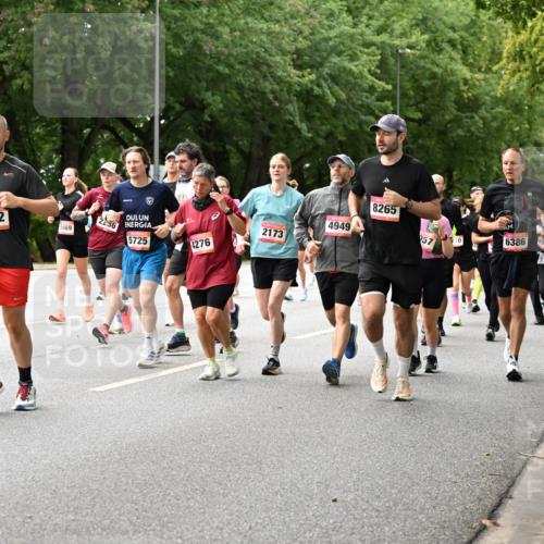 06.09.2026 - CURREX Alsterlauf Dr. Thomas Lammeyer http://msf.ph/oto/10115937 06.09.2026 09:11:54 Laufen 3442, 3550, 4462, 8265, 4949, 2236, 2173, 5669, 5725, 4276, 57, 6386, 3825 meine-sportfotos.de