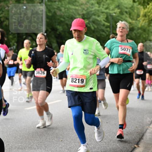 06.09.2026 - CURREX Alsterlauf Dr. Thomas Lammeyer http://msf.ph/oto/10116031 06.09.2026 09:12:07 Laufen 2243, 3626, 8219, 5071 meine-sportfotos.de