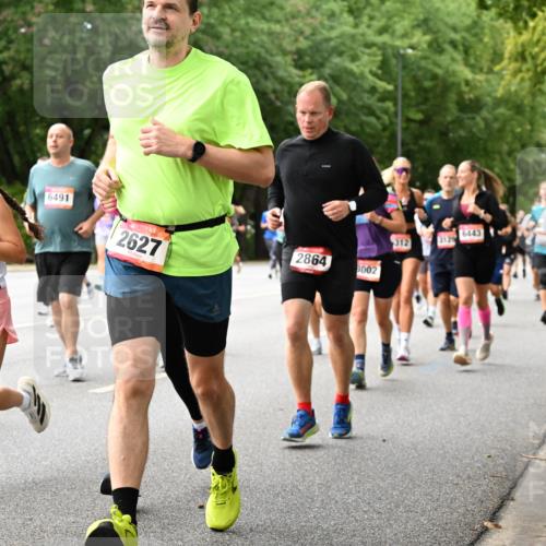 06.09.2026 - CURREX Alsterlauf Dr. Thomas Lammeyer http://msf.ph/oto/10116047 06.09.2026 09:12:09 Laufen 6491, 2627, 2864, 8002, 312, 6443 meine-sportfotos.de