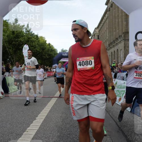 06.09.2026 - CURREX Alsterlauf Yannick Fuchs http://msf.ph/oto/10116096 06.09.2026 09:59:00 Ziel 2060, 2065, 2649, 2981, 3049, 3203, 3313, 3323, 3499, 3517, 3546, 3552, 3765, 4048, 4080, 4081, 4293, 4299, 4605, 4779, 5099, 5100, 5661, 6064, 6065, 6311, 8051, 8206, 8265, 8320 meine-sportfotos.de