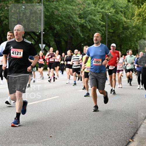 06.09.2026 - CURREX Alsterlauf Dr. Thomas Lammeyer http://msf.ph/oto/10116164 06.09.2026 09:12:25 Laufen 6118, 4121, 4791, 384, 2251, 4088, 5192, 3801, 2509 meine-sportfotos.de