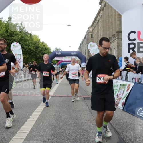 06.09.2026 - CURREX Alsterlauf Yannick Fuchs http://msf.ph/oto/10116258 06.09.2026 09:59:04 Ziel 2060, 2618, 2627, 2649, 2981, 3049, 3203, 3323, 3425, 3499, 3517, 3546, 3552, 3765, 3871, 4048, 4080, 4081, 4293, 4605, 4779, 4814, 4953, 4990, 5099, 5100, 5801, 6064, 6065, 6082, 6083, 8051, 8206, 8265, 8320 meine-sportfotos.de