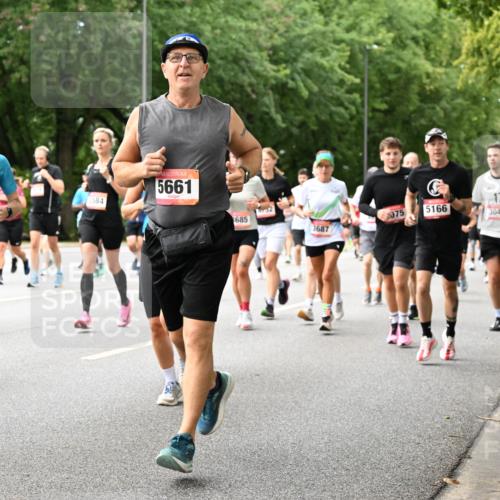 06.09.2026 - CURREX Alsterlauf Dr. Thomas Lammeyer http://msf.ph/oto/10116273 06.09.2026 09:12:39 Laufen 4352, 3584, 5661, 685, 075, 5166, 3687, 17, 3049 meine-sportfotos.de