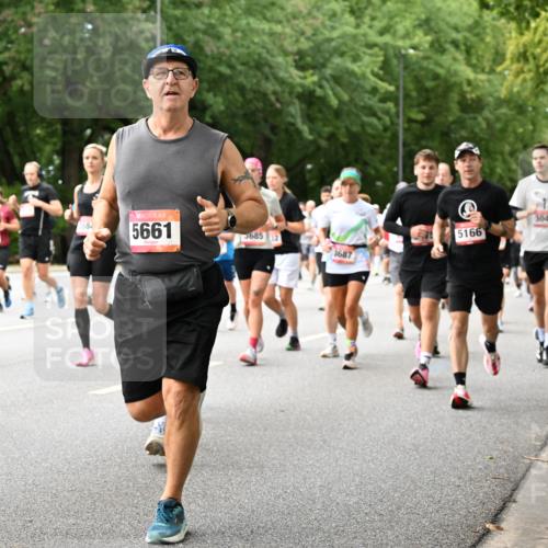 06.09.2026 - CURREX Alsterlauf Dr. Thomas Lammeyer http://msf.ph/oto/10116274 06.09.2026 09:12:39 Laufen 5166, 584, 5661, 3685, 12, 4352, 3687, 17, 3049 meine-sportfotos.de